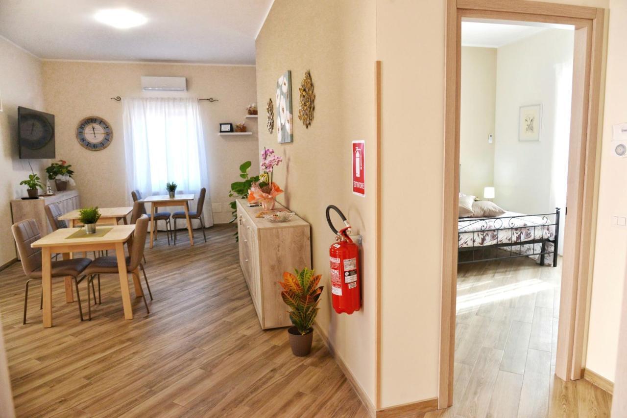 B&B Monday Fiumicino Eksteriør bilde